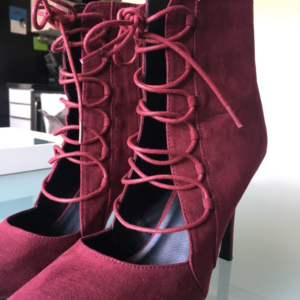 Aldo Red Suede Lace Heels Cadaleria - Picture 5 of 7